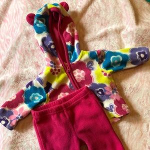 2pc The Children’s Place  3-6 Month set